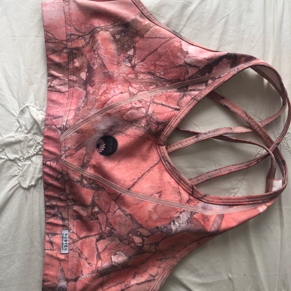 Sports bra